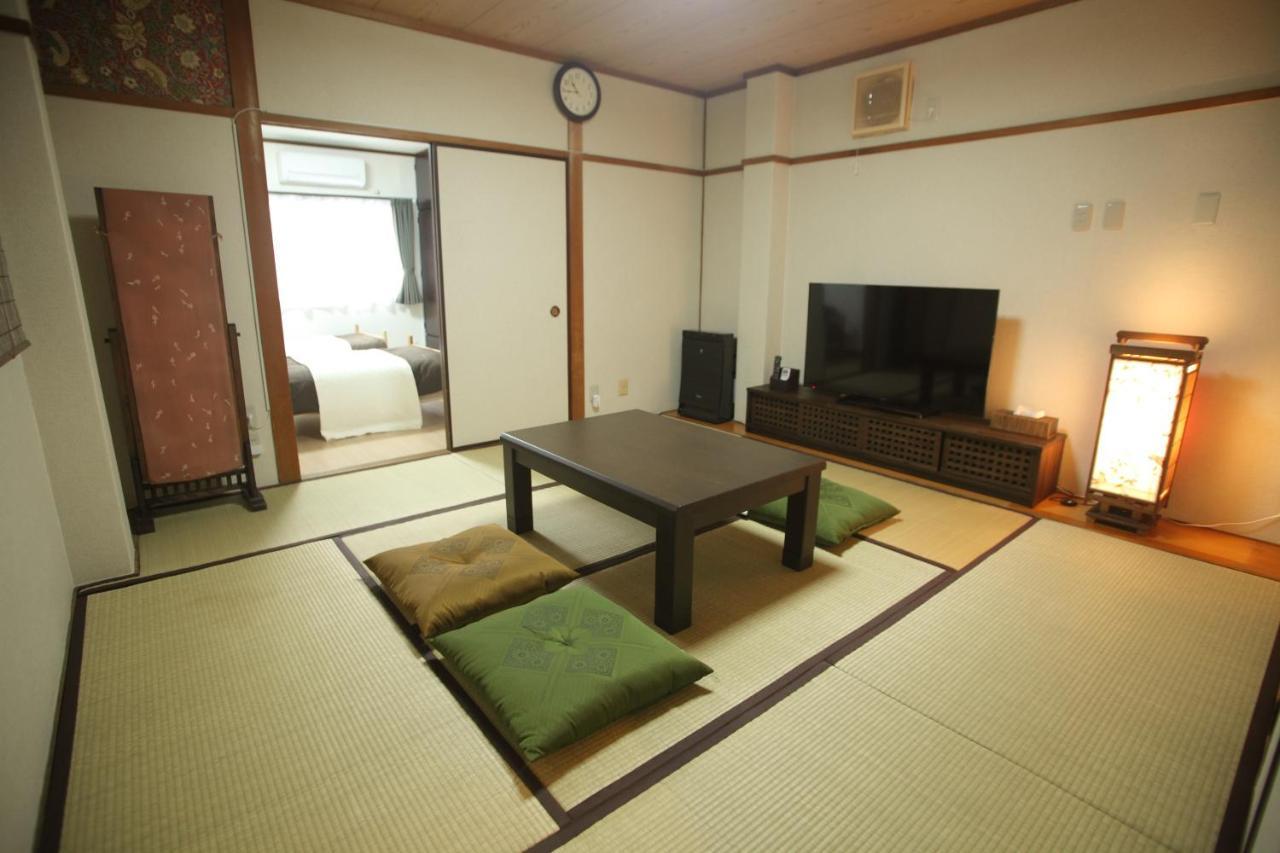 Guest House Futaba Osaka Zewnętrze zdjęcie
